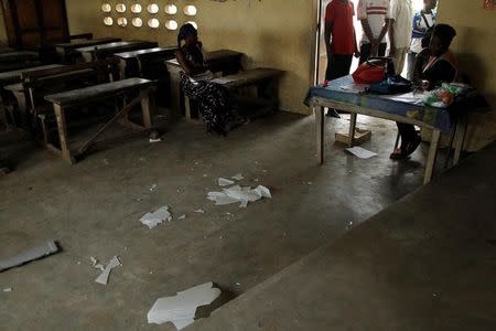 A broken ballot box is seen after some violence at a polling station of Yopougon SICOGI 2 during a referendum in Abidjan, Ivory Coast October 30, 2016. REUTERS/Luc Gnago