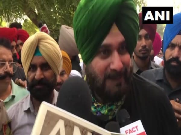 Congress leader Navjot Singh Sidhu (File Photo)