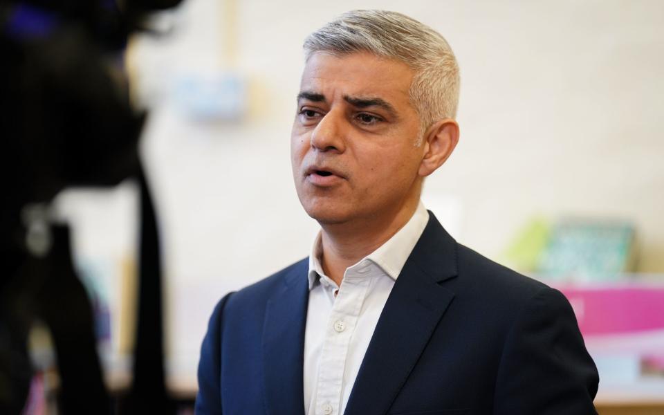 Mayor of London Sadiq Khan visits his old school, Fircroft Primary School in Tooting Bec, south London, to announce an emergency scheme around free school meals. Picture date: Monday February 20, 2023. PA Photo. See PA story POLITICS SchoolMeals. Photo credit should read: James Manning/PA Wire - James Manning/PA Wire