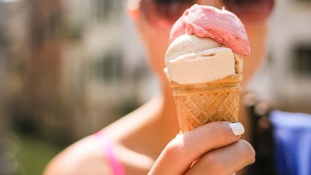 小朋友難以抵抗冰淇淋的魅力。（示意圖／Pixabay）