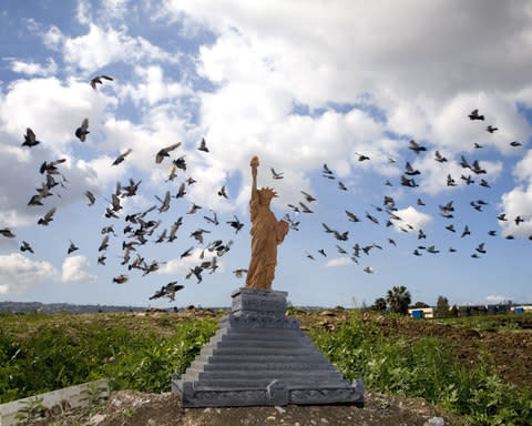 Omar Pimienta, Lady Libertad V1, 2007 - Credit: Oceanside Museum of Art/Omar Pimienta