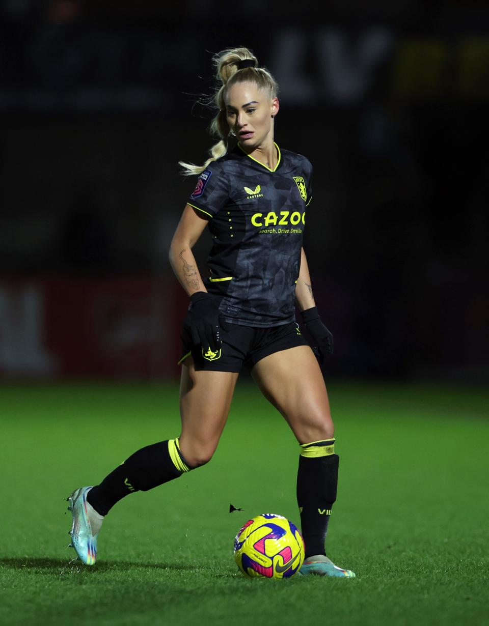 BOREHAMWOOD, ENGLAND - JANUARY 26: Alisha Lehmann of Aston Villa during the FA Women's Continental Tyres League Cup match between Arsenal and Aston Villa at Meadow Park on January 26, 2023 in Borehamwood, England. (Photo by Catherine Ivill/Getty Images)