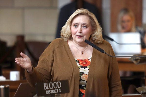 Nebraska State Sen. Carol Blood speaks to the Legislature.