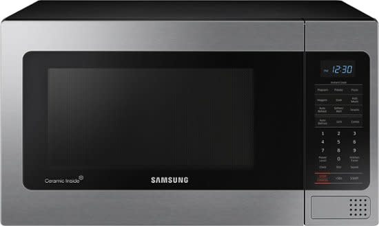 Samsung 1.1 Cu. Ft. Countertop Microwave (Photo: Best Buy)