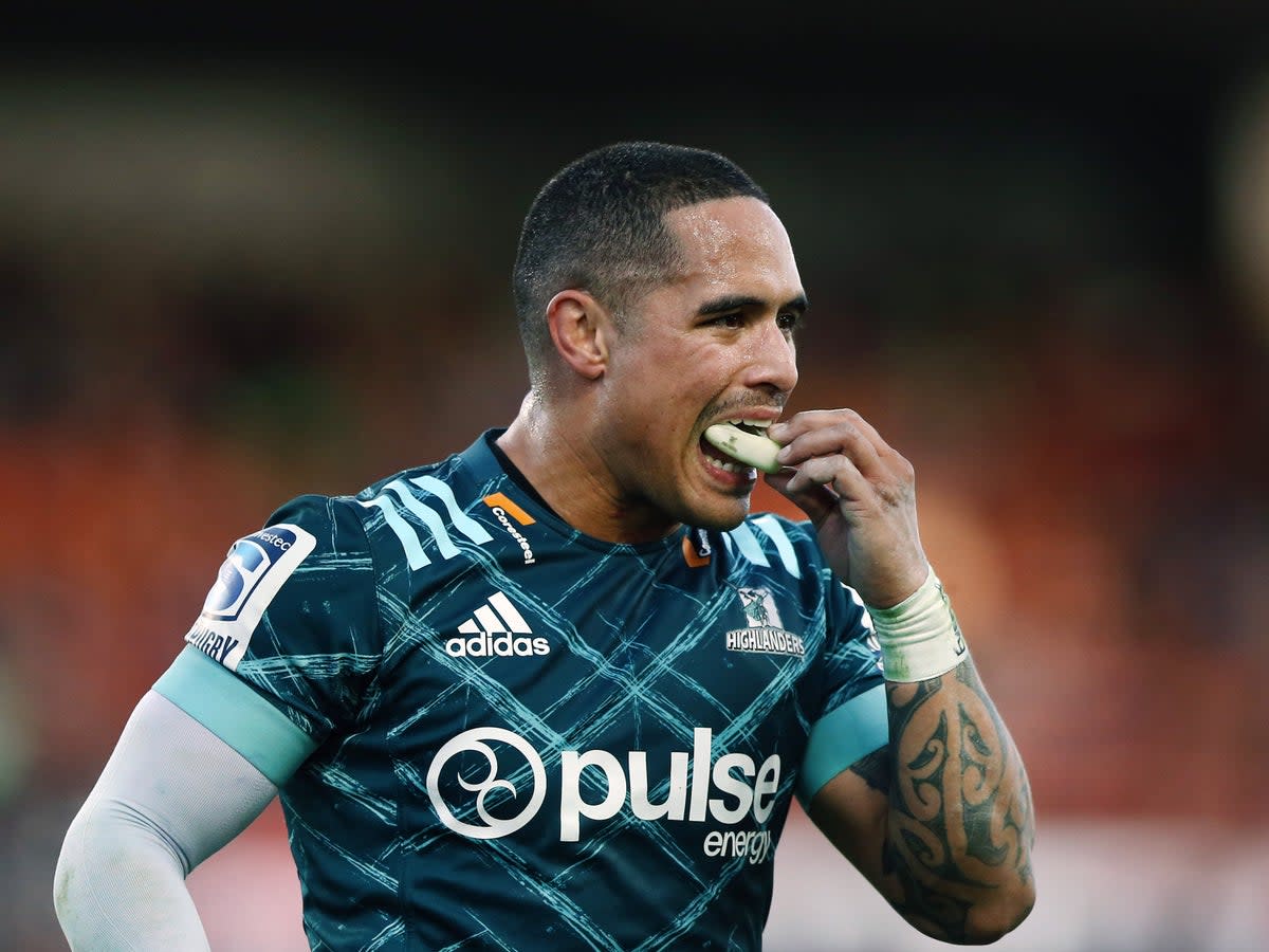Aaron Smith holds his mouthguard while playing for the Highlanders in New Zealand (Getty Images)