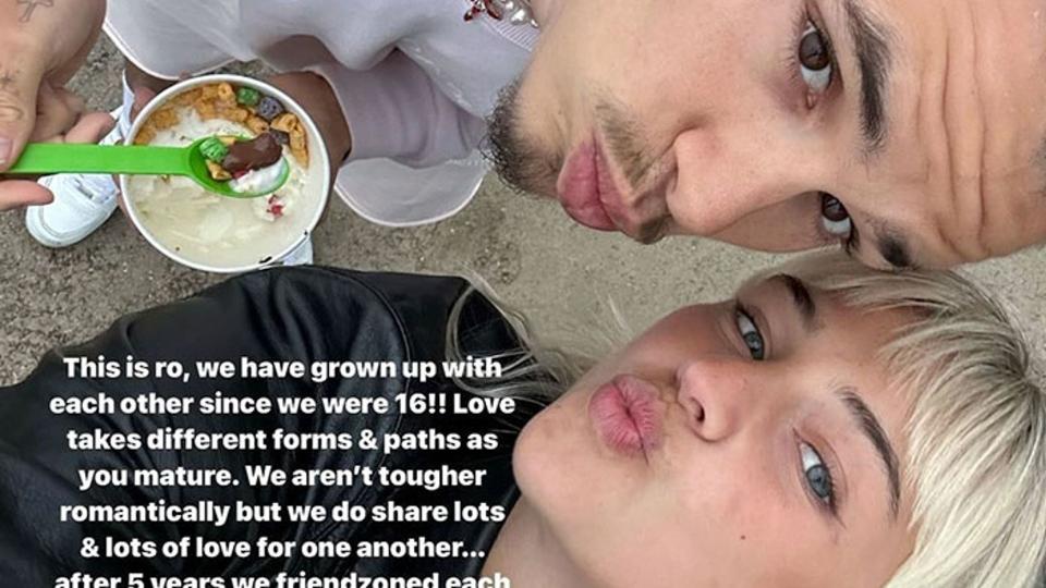 Mia and Romeo started dating in 2019 