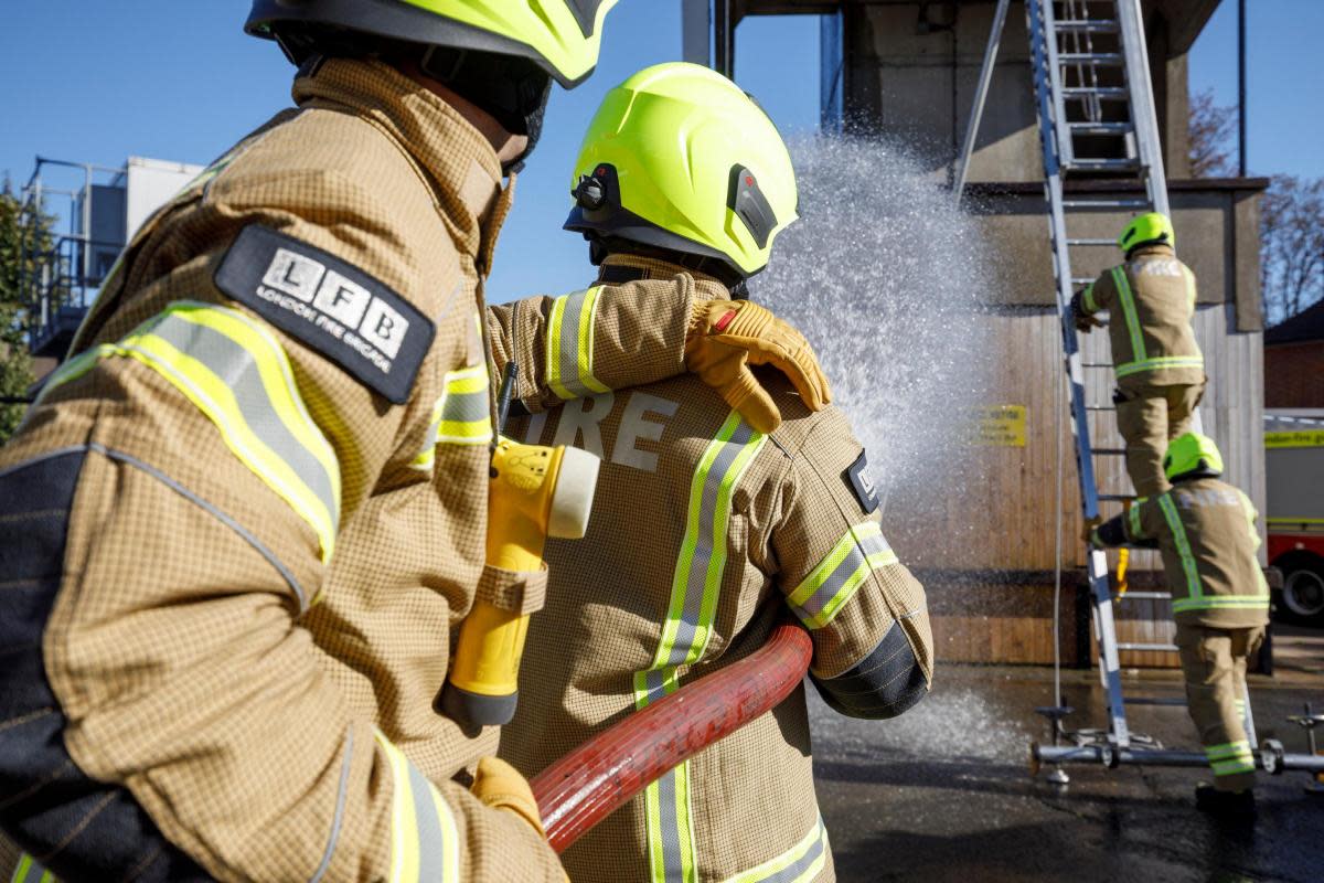 Parts of building damaged by fire at restaurant with flats above in Croydon <i>(Image: LFB)</i>