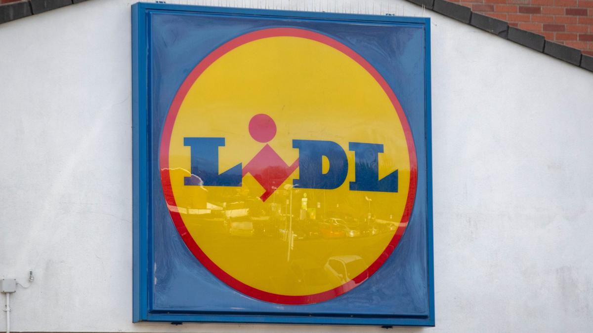 Lidl increases pay rates for all store and warehouse workers