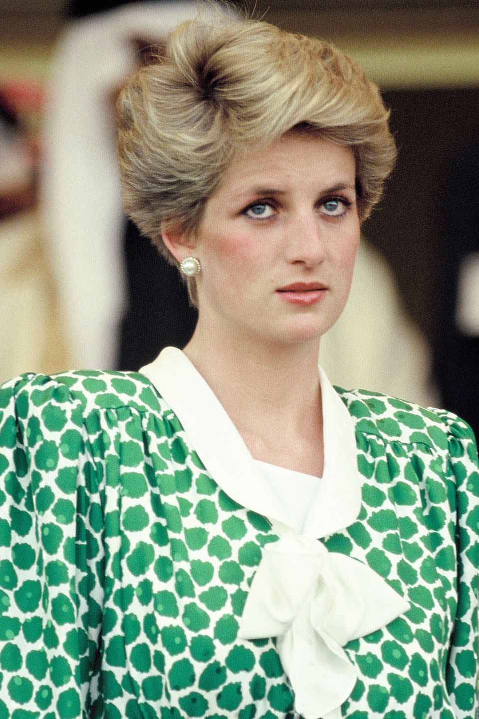 <p>Debuting a shorter, pixie-inspired haircut at a camel race while on her official tour in Dubai.</p>