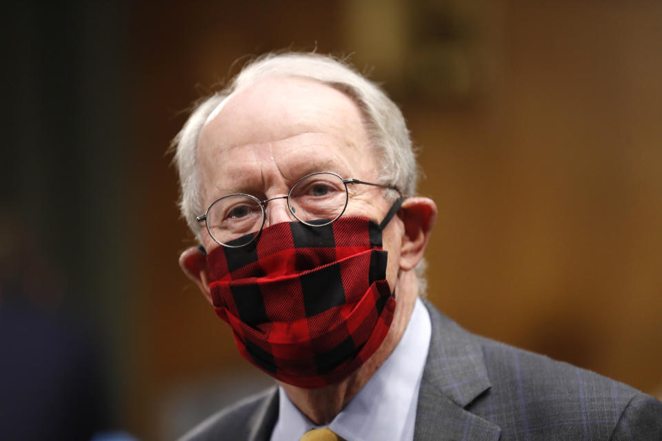 Sen. Lamar Alexander, R-Tenn., wears a plaid face mask before a Senate Health, Education, Labor and Pensions Committee hearing on new coronavirus tests on May 7, 2020.  (Photo: ASSOCIATED PRESS)