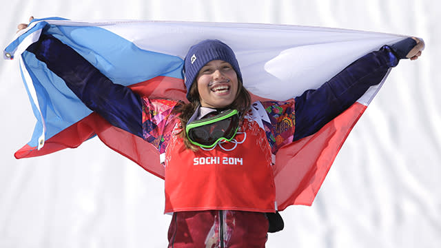 leer over Patois Why Olympic gold medalist Eva Samkova wears a mustache during snowboardcross