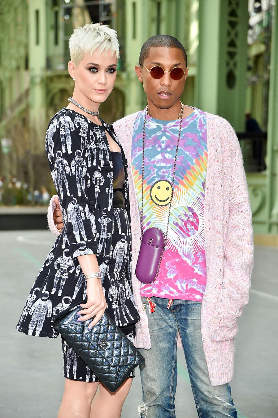 <p>The Chanel die-hards were fashion-forward. Fans of Cara Delevingne might notice that Perry’s ‘do looked a little like the model’s. (Photo: Stephane Cardinale – Corbis/Corbis via Getty Images) </p>