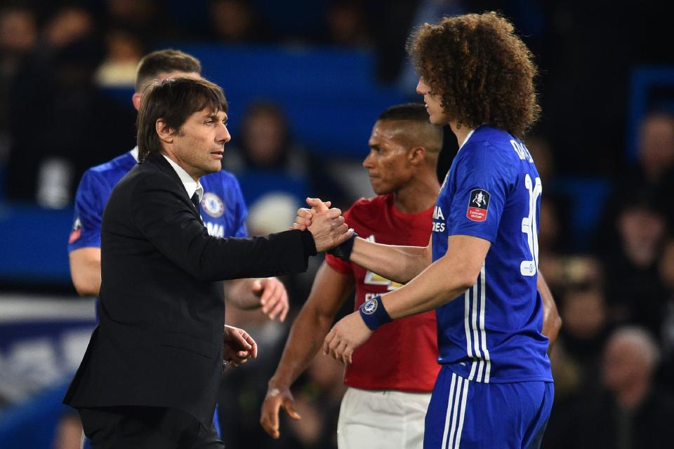 Antonio Conte and David Luiz in happier times (Getty Images)