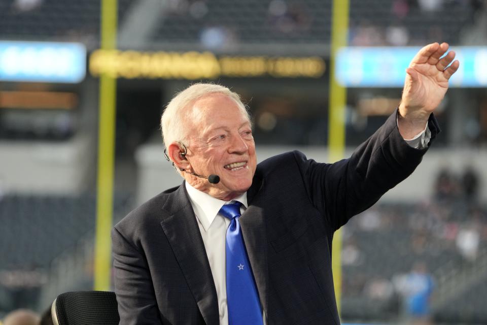 Dallas Cowboys owner Jerry Jones visits the ESPN Monday Night Football Countdown set before an Oct. 16 game against the Chargers.