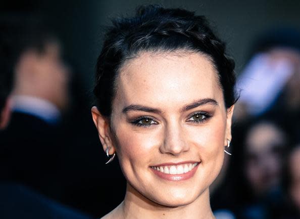 Daisy Ridley looks fit in tank top and leggings as she hits the gym in  Notting