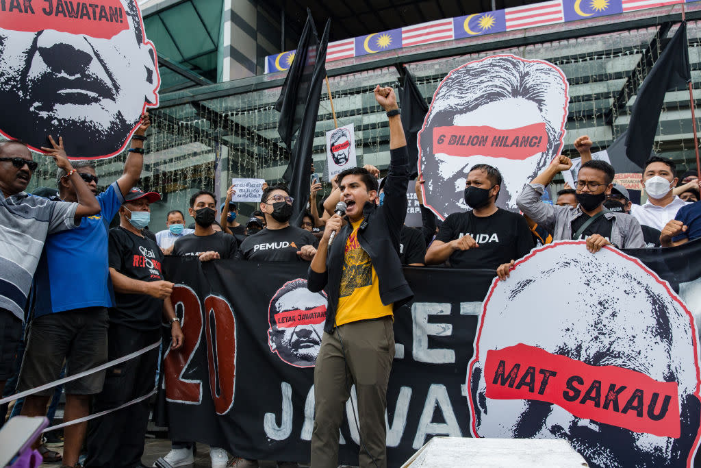 Muar MP Syed Saddiq addresses protesters gathered at the SOGO shopping complex demanding the resignation of Defence Minister, Hishammuddin Hussein after failing to take responsibility for the handling of the Royal Malaysian Navy's multi-billion ringgit Littoral Combat Ships (LCS) troubled project. Public Account Committee (PAC) reported that the government awarded an RM9 billion contract to Boustead Naval Shipyard Sdn. bhd. for six littoral combat ships in 2011 but none of the ships were handed to the Royal Navy to date.