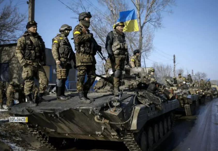 抵禦俄軍入侵的烏克蘭軍隊。   圖：翻攝自騰訊網