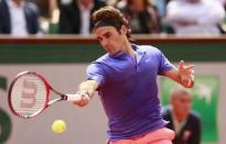 Tennis - French Open - Roland Garros, Paris, France - 29/5/15 Men's Singles - Switzerland's Roger Federer in action during the third round Action Images via Reuters / Jason Cairnduff Livepic