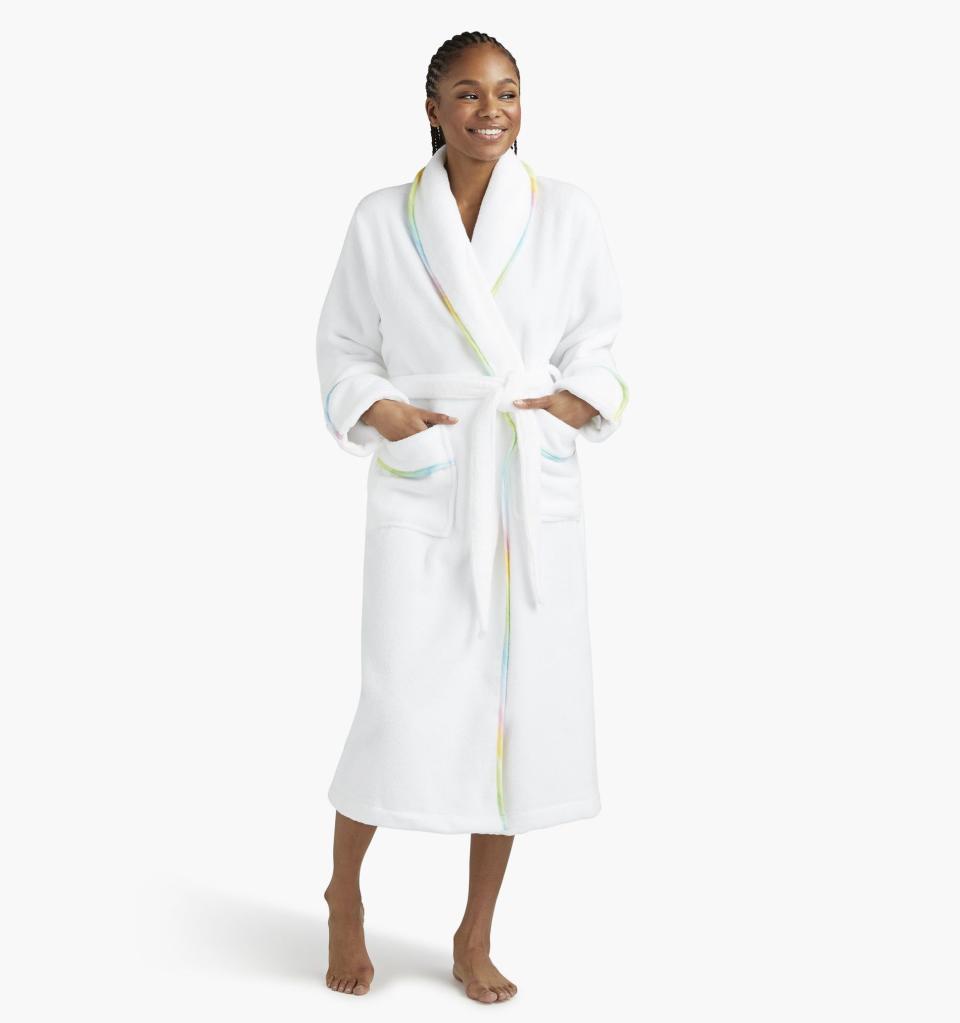 16) The Women's Hotel Robe