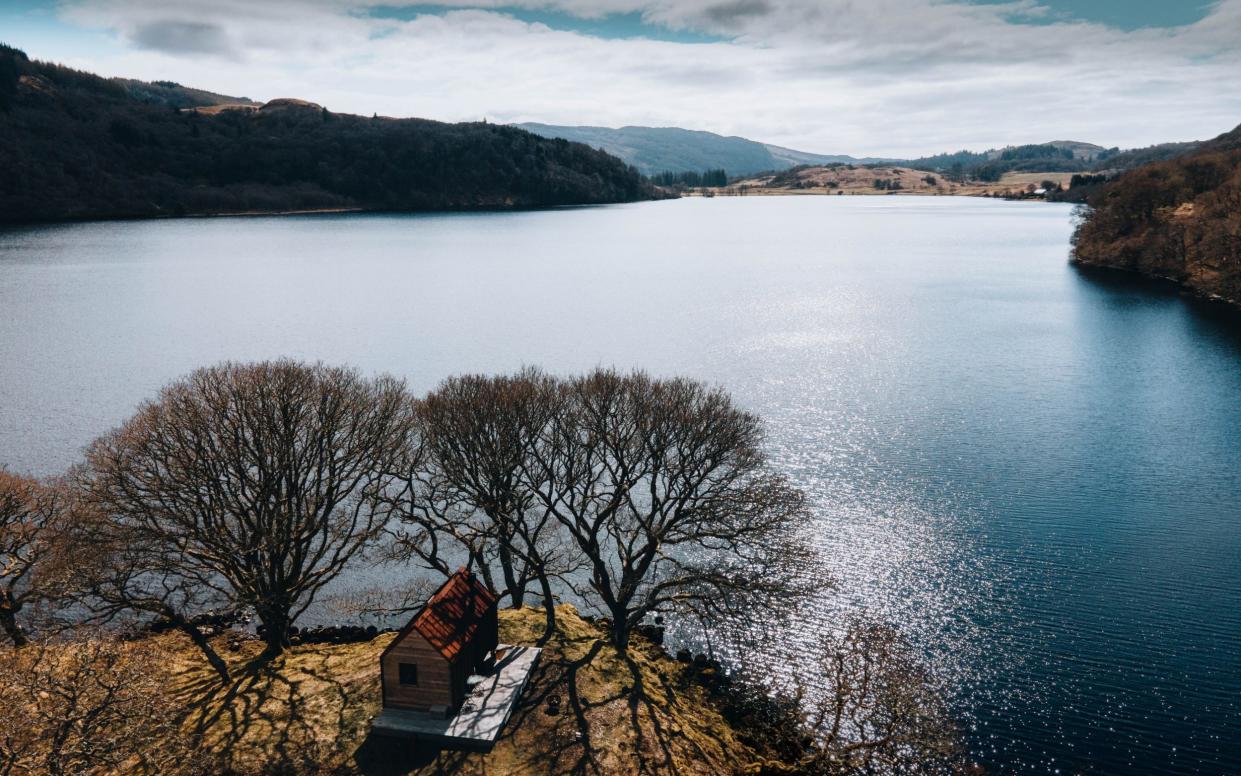 Inverlonan bothy, Scotland