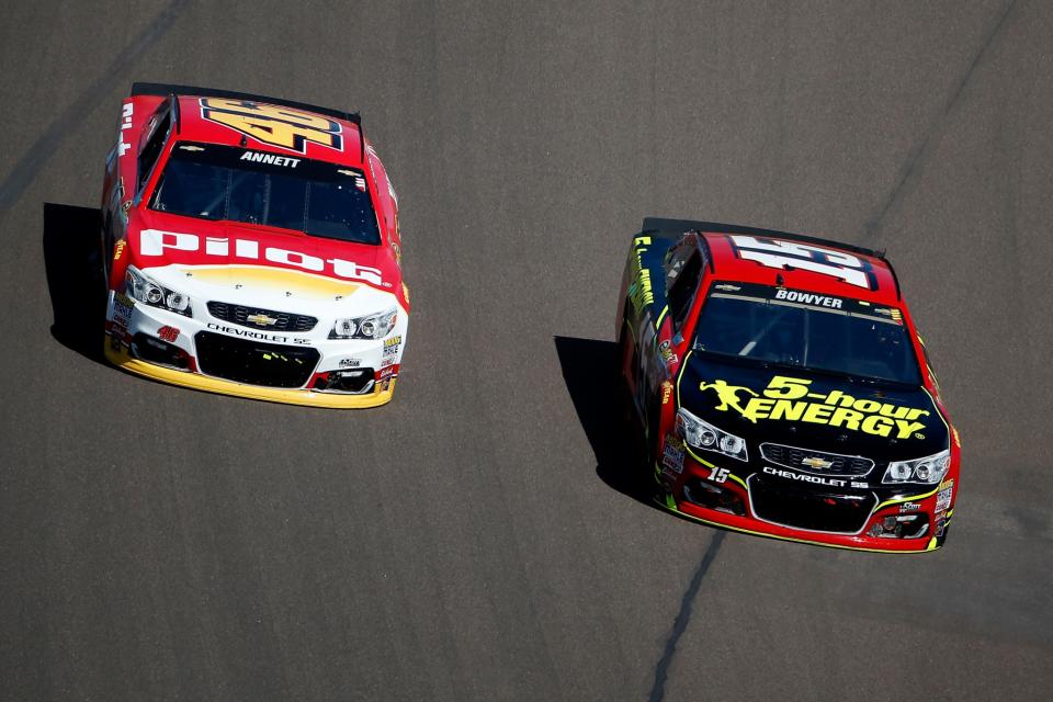 Michael Annett (L) was 36th in 2016 while Clint Bowyer was 27th. (Getty)