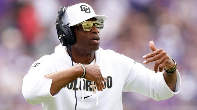 Deion Sanders makes huge promise to football players in his