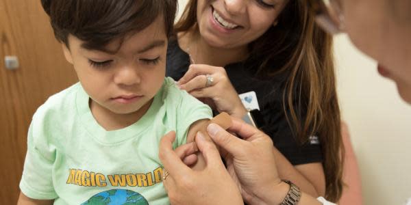 EEUU comienza a preparar campaña para vacunación a menores de 12 años 