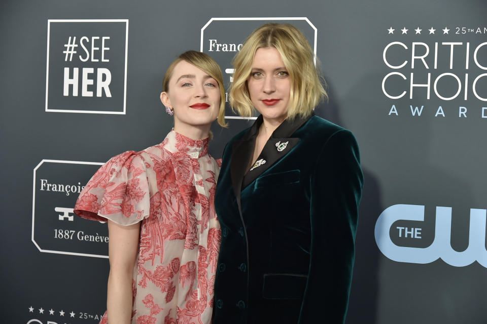 Closeup of Saoirse Ronan and Greta Gerwig