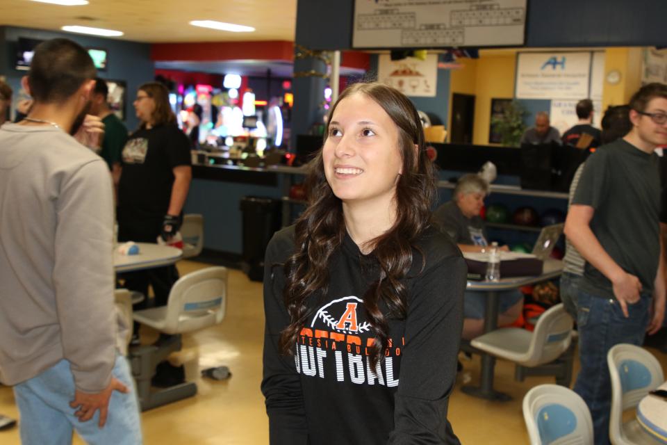 Artesia High bowler Kambry Collins pauses during practice on Dec. 11, 2023.