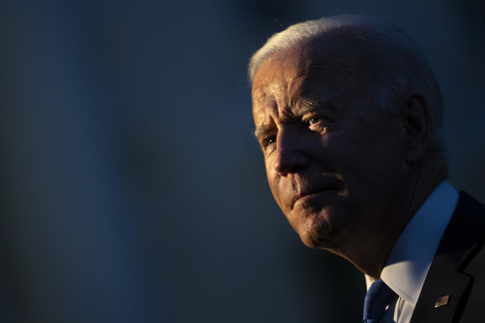 U.S. President Joe Biden speaks to reporters as he arrives on the South Lawn of the White House October 15, 2021 in Washington, DC. (Drew Angerer/Getty Images)