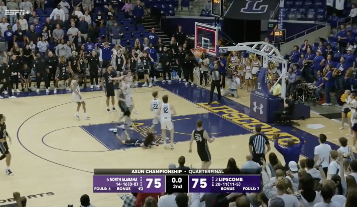 KJ Johnson's running floater sent North Alabama to the Atlantic Sun semifinals and eliminated his former team. (Screenshot via ESPN+)