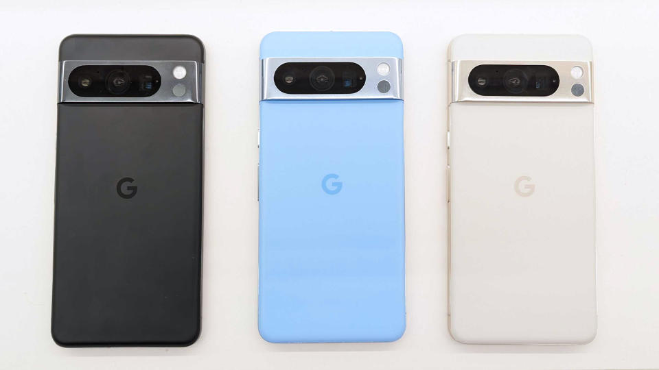 Google Pixel 8 launch hands on area Pixel 8 Pro all color backs