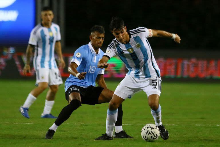 Federico Redondo mostró un nivel superlativo ante Uruguay y lució la cinta de capitán, aunque esta vez estaría en el banco