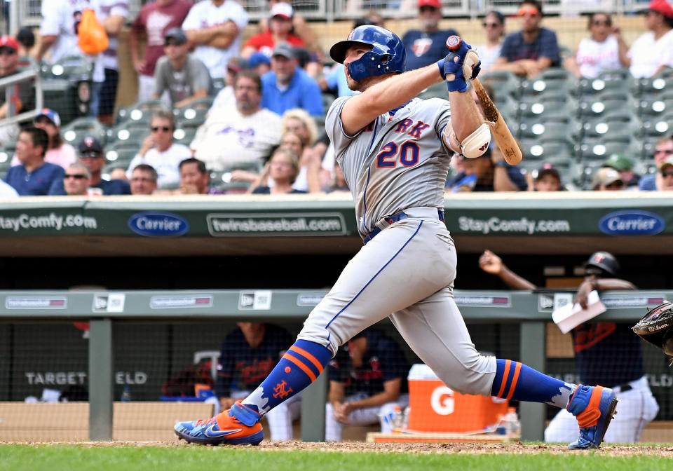 MINNEAPOLIS, MN - JULY 17: New York Mets First base Pete Alonso (20) hits a 2-run home run in the top of the 8th off of Minnesota Twins Pitcher Matt Magill (68) during a game between the New York Mets and Minnesota Twins on July 17, 2019 at Target Field in Minneapolis, MN.(Photo by Nick Wosika/Icon Sportswire via Getty Images)