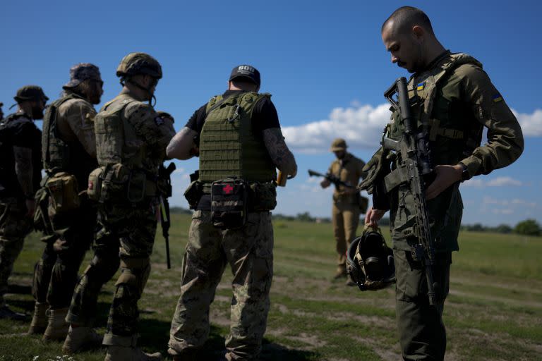 Soldados ucranianos durante el entrenamiento