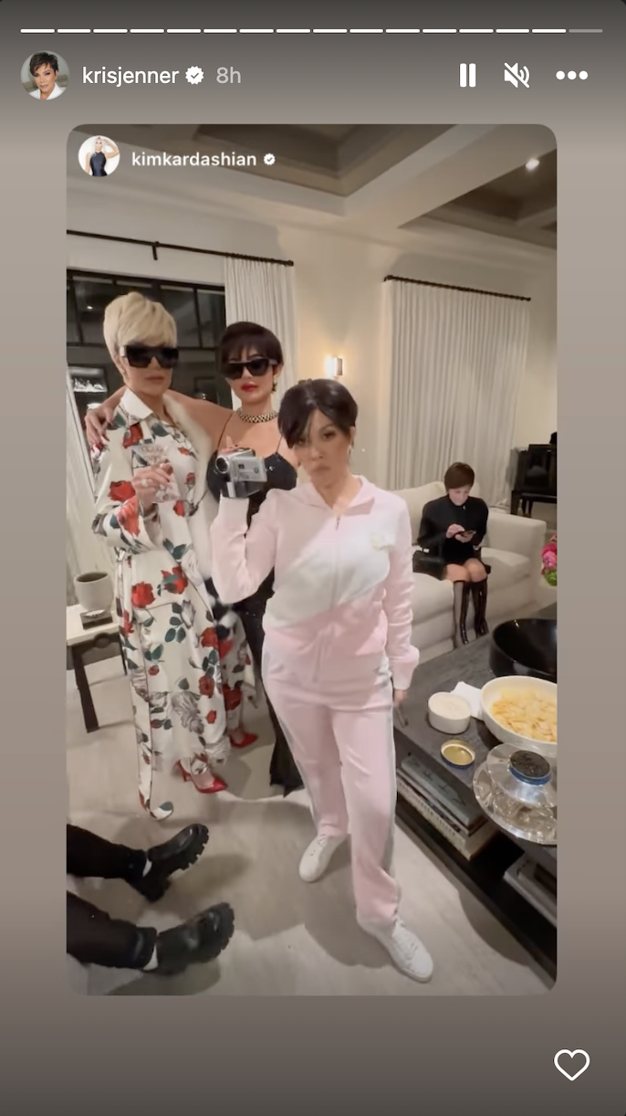 Khloé, Kylie and Kourtney in momager mode. (Photo: Kris Jenner Instagram)