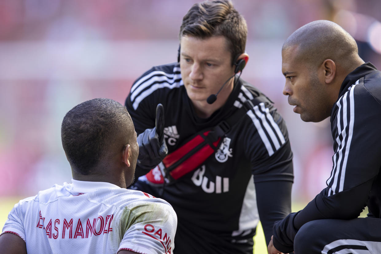 Elias Manoel of the New York Red Bulls undergoes a concussion protocol evaluation by the team medical staff on Oct. 15, 2022. (Photo by Ira L. Black - Corbis/Getty Images)