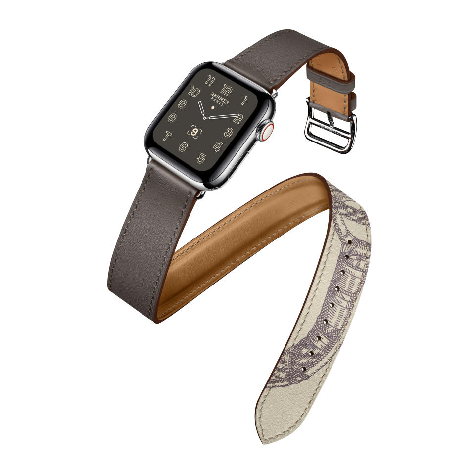 Apple Watch Hermes Series 5 40mm double tour band in calfskin. (PHOTO: HERMES)