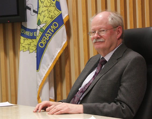 Dr. John Carlisle, presiding coroner at the inquest into the segregation-cell death of teenager Ashley Smith, is seen in a Toronto courtroom on Thursday, Nov. 28, 2013. THE CANADIAN PRESS/Colin Perkel