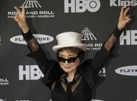 Yoko Ono arrives for the 2015 Rock and Roll Hall of Fame Induction Ceremony in Cleveland, Ohio April 18, 2015. REUTERS/Aaron Josefczyk