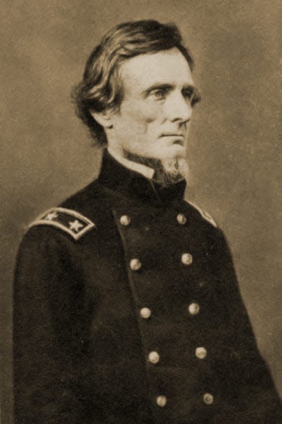 The only known photo of Jefferson Davis in uniform, taken when he was a major general of Mississippi troops, just before the start of the war. The uniform is a Federal Army uniform.