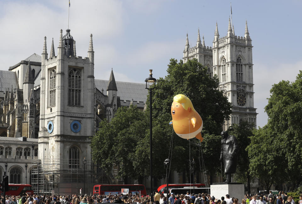 <p>Este viernes se realizan varias manifestaciones en diferentes partes del Reino Unido para protestar contra la visita de Donald Trump (AP Photo/Matt Dunham) </p>