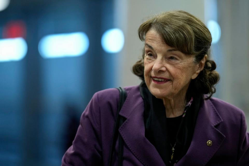 WASHINGTON, D.C. - Sen. Dianne Feinstein (D-CA) walks through the Senate subway on her way to Senate floor on Nov. 28, 2022.