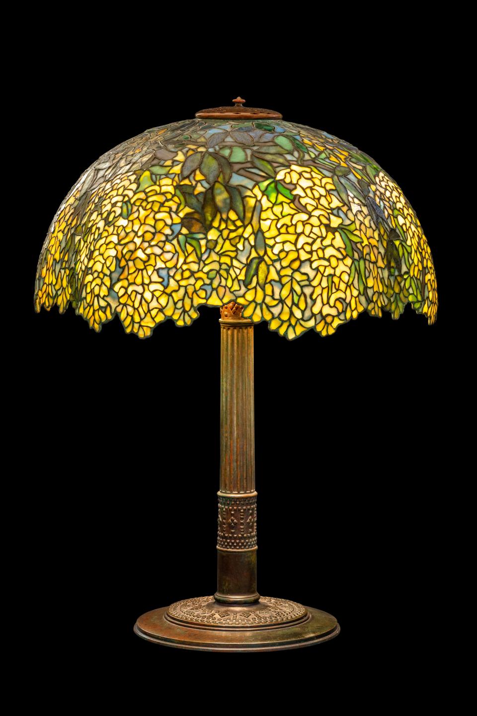 A Tiffany Studios Laburnum lamp from the early 1900s is featured in the Selby Gardens exhibit “Tiffany: The Pursuit of Beauty in Nature.”