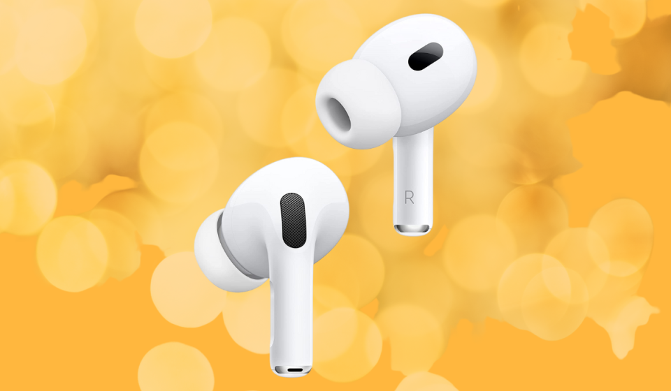 white Apple Airpods