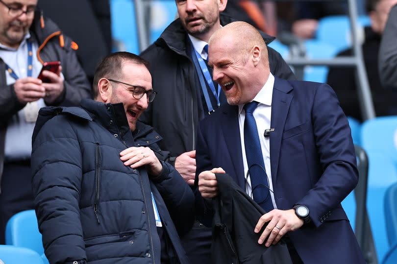 MANCHESTER, ENGLAND - FEBRUARY 10: Sean Dyche the head coach / manager of Everton and Kevin Thelwell, Director Of Football at Everton during the Premier League match between Manchester City and Everton FC at Etihad Stadium on February 10, 2024 in Manchester, England. (Photo by Robbie Jay Barratt - AMA/Getty Images)