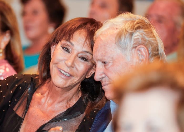 María Ángeles Grajal y su actual pareja