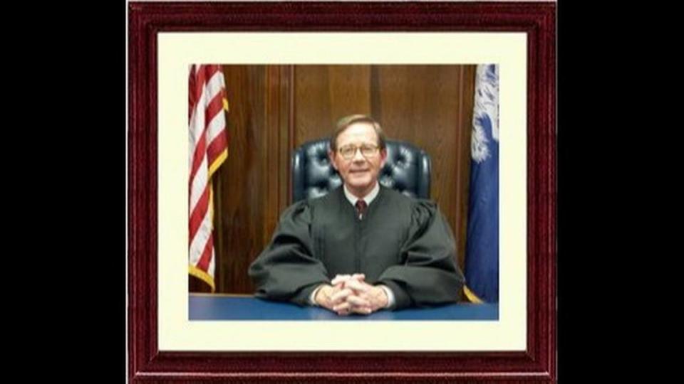 Beaufort County Probate Judge Kenneth Fulp plans to retire at the end of his term in December 2022, Beaufort County announced Friday.