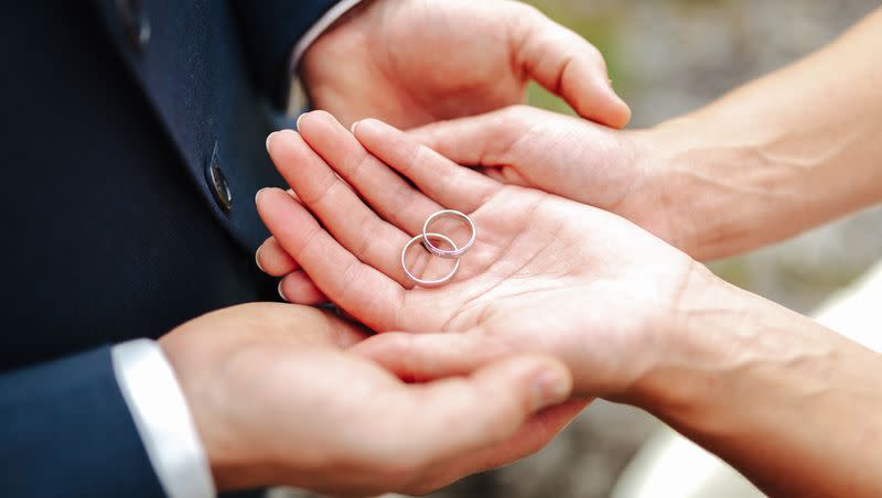 A story has resurfaced of a couple who didn’t realize they were married despite signing all the needed paperwork.