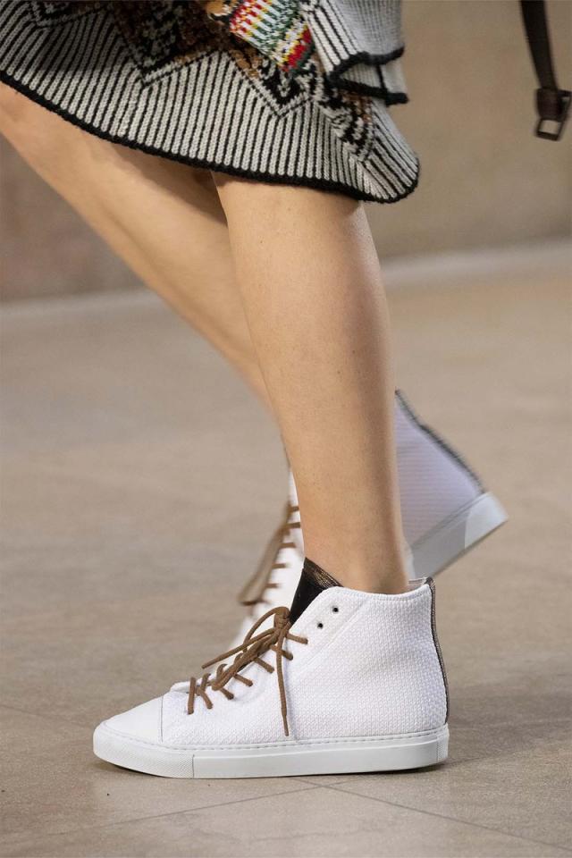 Louis Vuitton Debuts New FW22 Women's Sneakers